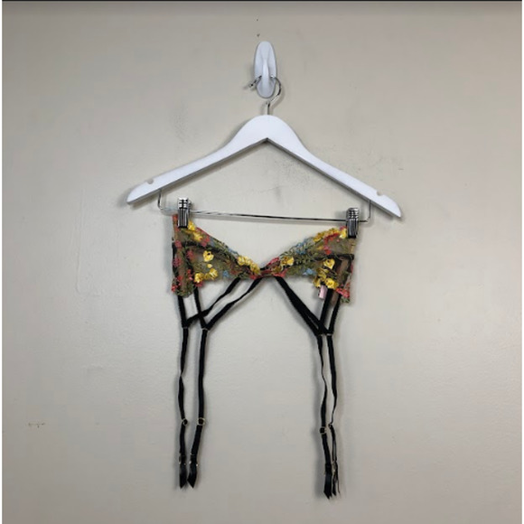 Victoria's Secret Dream Angels Floral Embroidered Garter Belt Multi XS/S,$50 NWT - Picture 2 of 3